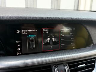 Alfa Romeo Stelvio 2021 Veloce-thumb-33