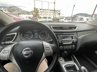 Nissan Qashqai 2015-thumb-11