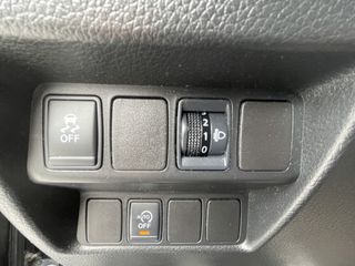 Nissan Qashqai 2015-thumb-15