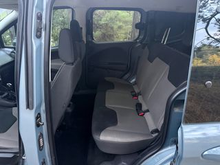 Ford Transit Courier 2019 2019-thumb-20