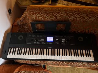 DIGITAL PIANO
