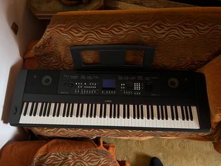 DIGITAL PIANO-thumb-1
