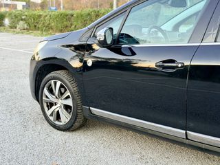 Peugeot 2008 2016 1.2 PureTech Crossway-thumb-20