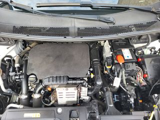 Peugeot 3008 2017-thumb-18