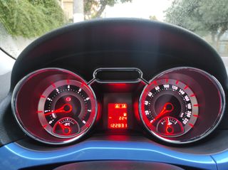 Opel Adam 2016 JAM 1.2-thumb-13