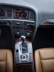 Audi A6 2005-thumb-4