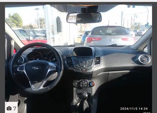 Ford Fiesta 2017-thumb-6