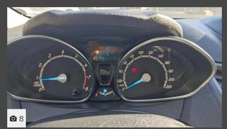 Ford Fiesta 2017-thumb-9