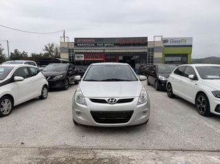 Hyundai i 20 2012-thumb-2