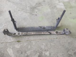 ΤΡΑΒΈΡΣΑ ΚΑΤΩ ΨΥΓΕΊΩΝ ΜΕΤΑΛΛΙΚΉ FORD CONNECT DIESEL