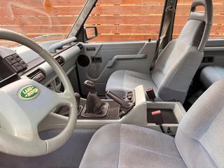 Land Rover Discovery 1993-thumb-16