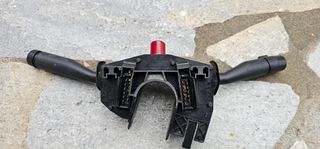 Διακοπτης μοχλου τιμονιού Ford Fiesta mk4 με κωδικό PA6 GF30