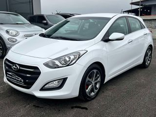 Hyundai i 30 2015 I30 1.6 CRDI 110 BLUE DRIVE INITIA