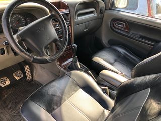 Daewoo Korando 2004-thumb-18