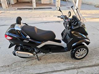 Piaggio MP3 300 2013-thumb-2