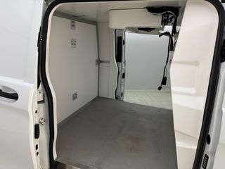 Mercedes-Benz Vito 2021 116 CDI 2.0 ΨΥΓΕΙΟ 2 ΠΛΑΙΝΕΣ / ΧΩΡΙΣΜΑ ΕΛΛΗΝΙΚΗΣ ΑΝΤ/ΕΙΑΣ-thumb-14