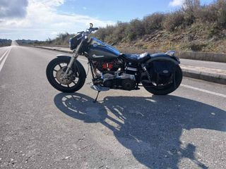 Harley Davidson Early Shovel 1976 SHOVELHEAD-thumb-1