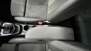 Opel Crossland 2023 1.2 ELEGANCE 110HP (ALCANTARA)-thumb-36