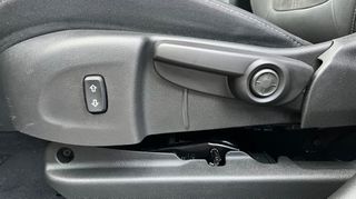 Opel Crossland 2023 1.2 ELEGANCE 110HP (ALCANTARA)-thumb-12