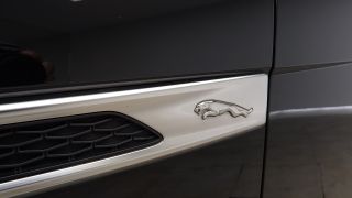Jaguar F-Pace 2023 2.0D i4 R DYNAMIC S DIESEL-MHEV NEW MODEL 59.000K-thumb-56