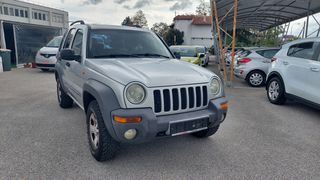 Jeep Cherokee 2006 CHEROKEE 2,4   (4X4)