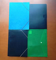 Folders set of 4 folders (1 plastic green, 1 carton blue, and 2 plastic black)