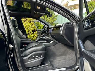 Porsche Cayenne 2020 E-Hybrid,Sport Chrono,Aero,Panorama,Matrix-thumb-3