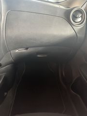 Nissan Note 2014-thumb-15