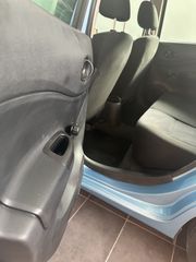 Nissan Note 2014-thumb-16
