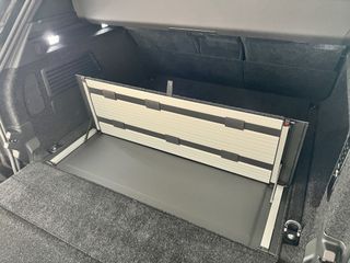 Land Rover Range Rover 2025 P615 V8 SV-thumb-73