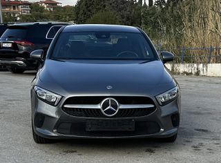 Mercedes-Benz A 250 2023-thumb-1