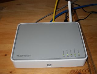 Thomson TG585 v7 ADSL2+ ADSL DSL modem/router
