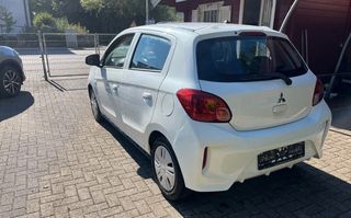 Mitsubishi Space Star 2019-thumb-5