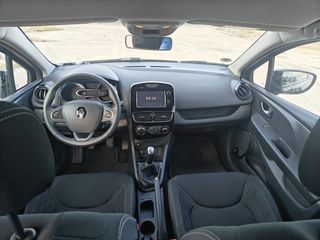 Γνήσια οθόνη renault clio 2018 μαζί με το πλαίσιο