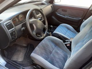 Nissan Almera 1999