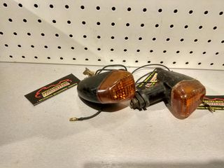 FZR     YAMAHA-thumb-1