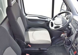 Ανατροπή Iveco 2015 DAILY 35S13-thumb-7