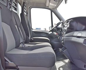 Ανατροπή Iveco 2015 DAILY 35S13-thumb-8