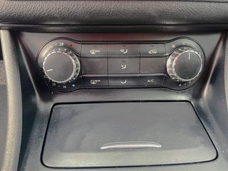 Mercedes-Benz CLA 200 2016 1.6 ΑΥΤΟΜΑΤΟ URBAN+NIGHT PACKET ΕΛΛΗΝΙΚΟ-thumb-40
