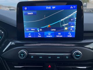 Ford Focus 2020 ST-LINE*ΠΑΝΟΡΑΜΑ*ΗΥΒΡΙD*ΟΘΟΝΗ*NAVI*KLIMA*17''ΖΑΝΤΕΣ-thumb-57
