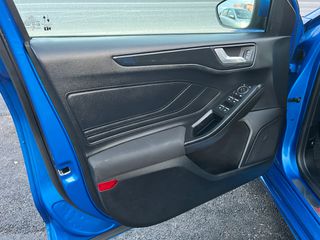Ford Focus 2020 ST-LINE*ΠΑΝΟΡΑΜΑ*ΗΥΒΡΙD*ΟΘΟΝΗ*NAVI*KLIMA*17''ΖΑΝΤΕΣ-thumb-34