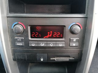 Peugeot 207 2009 station wagon 1.600 βενζινη-thumb-44