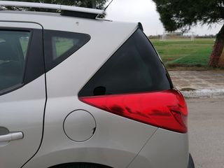 Peugeot 207 2009 station wagon 1.600 βενζινη-thumb-20