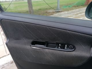 Peugeot 207 2009 station wagon 1.600 βενζινη-thumb-37