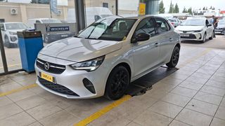Opel Corsa 2023 Design & Tech 1.2T 100hp S/S MT6