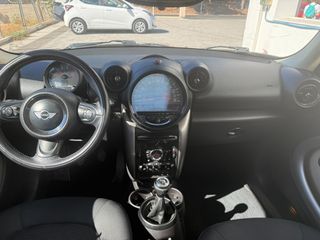Mini One D Countryman 2015-thumb-8