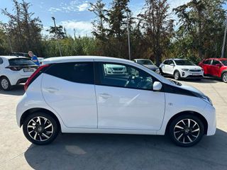 Toyota Aygo 2021 FULL EXTRA-thumb-5