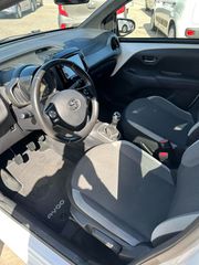 Toyota Aygo 2021 FULL EXTRA-thumb-9