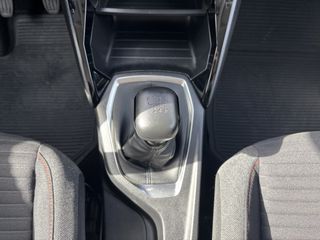 Peugeot 2008 2022-thumb-22