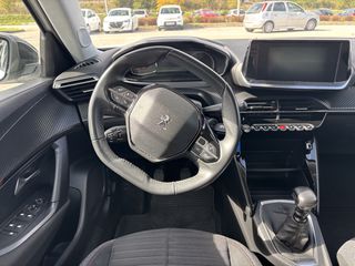 Peugeot 2008 2022-thumb-11